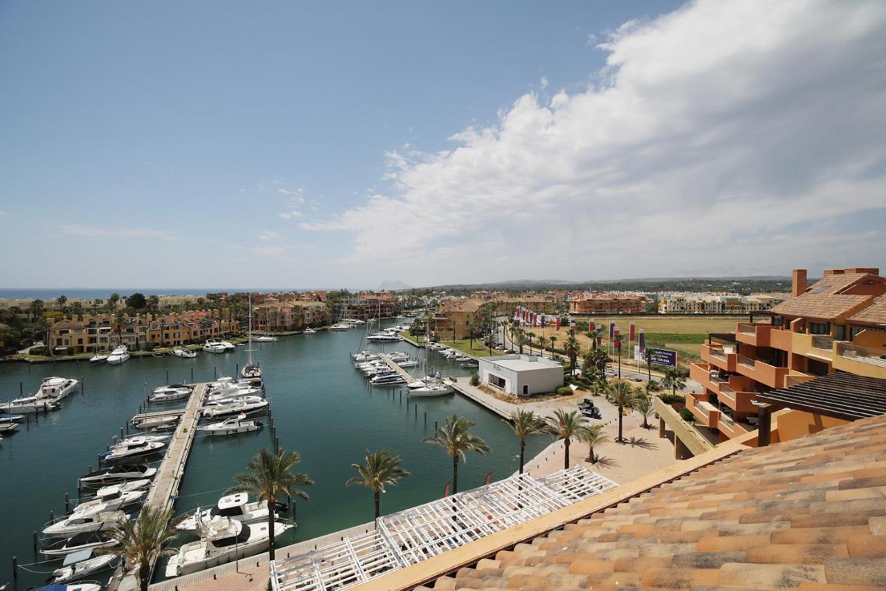 Ferienwohnung Ribera del Marlin Sotogrande Exterior foto